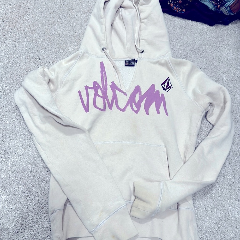 Volcom sweatshirt